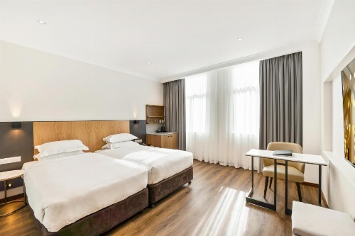 The Grace Hotel image 25
